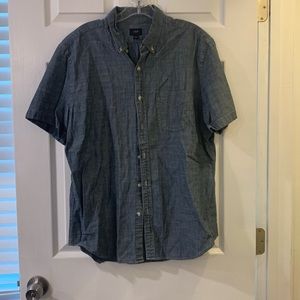 Men’s J. Crew short sleeve button down